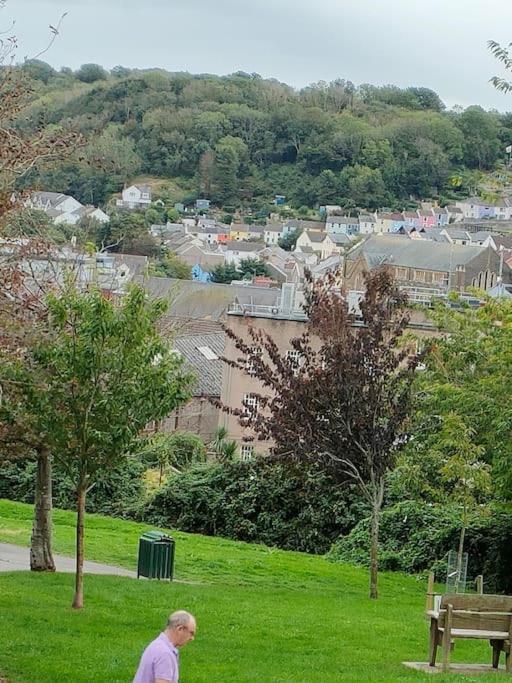 Fishermen'S Cottage With Log Burner, 2 Bathrooms & Sea Views From Garden Terraces Mumbles Exterior foto