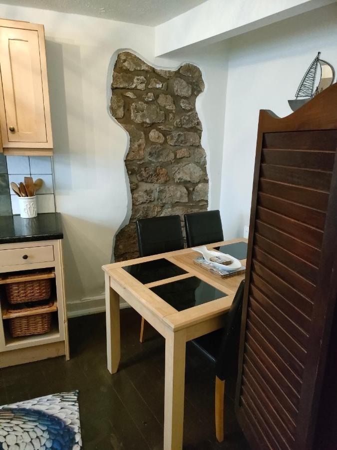 Fishermen'S Cottage With Log Burner, 2 Bathrooms & Sea Views From Garden Terraces Mumbles Exterior foto