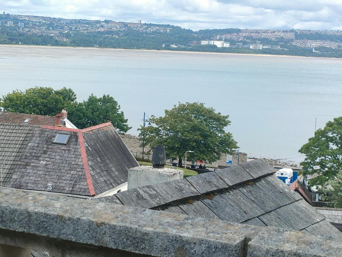 Fishermen'S Cottage With Log Burner, 2 Bathrooms & Sea Views From Garden Terraces Mumbles Exterior foto